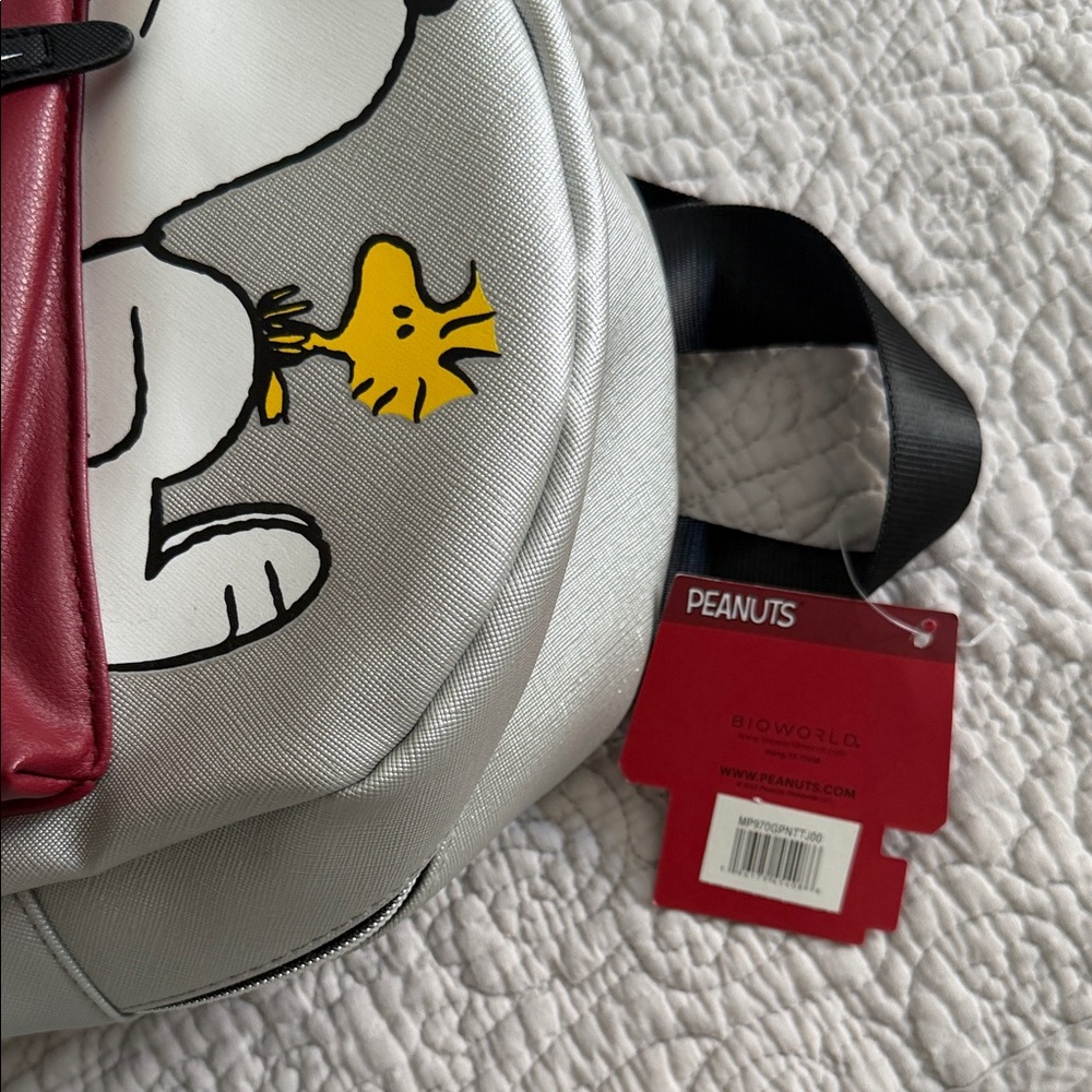 Peanuts Silver & Red Snoopy Backpack - Picture 5 of 5